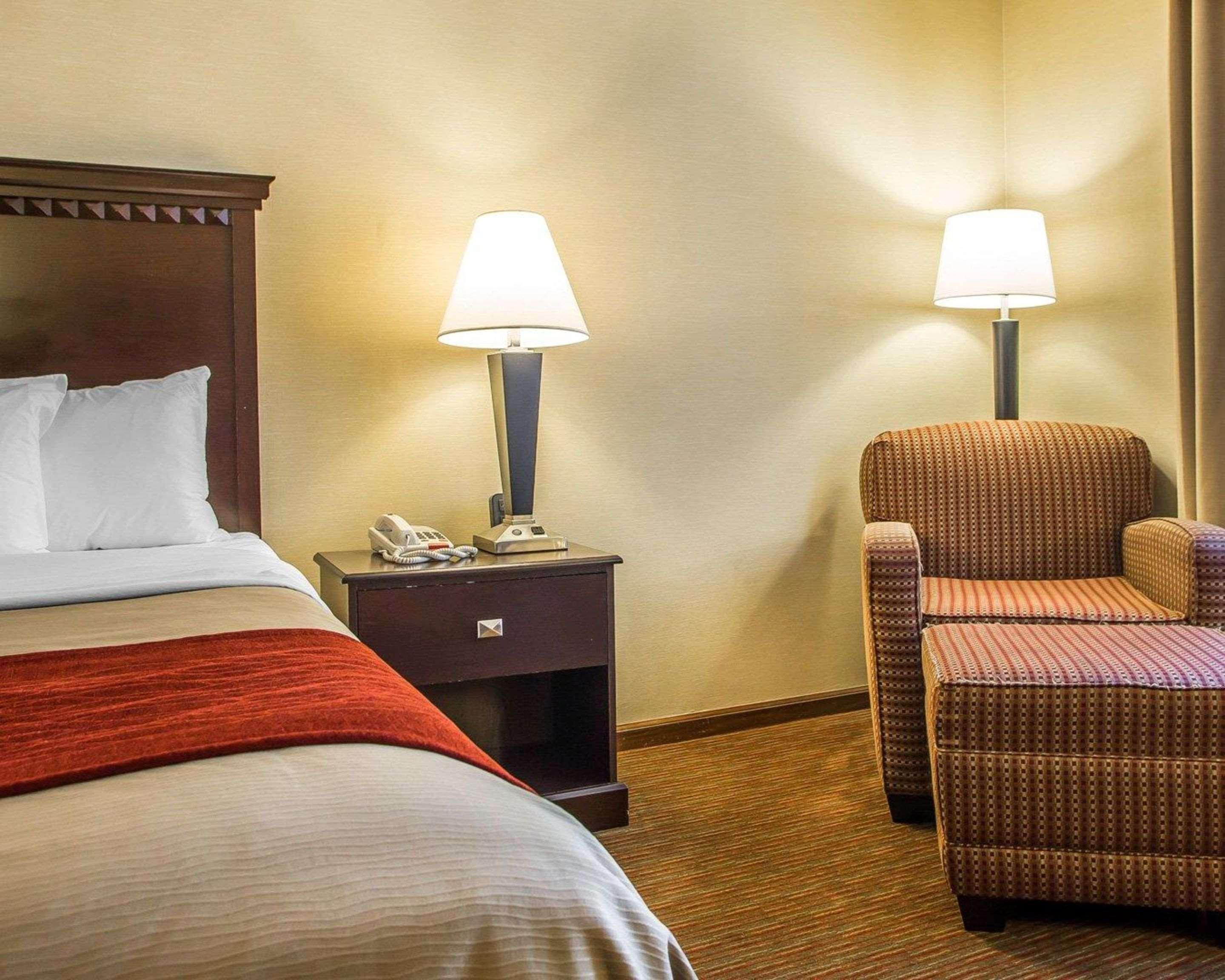Quality Inn Greenville North Exterior photo