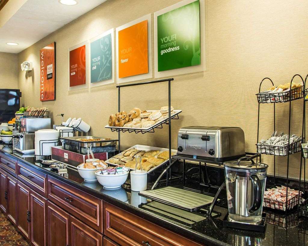 Quality Inn Greenville North Restaurant photo